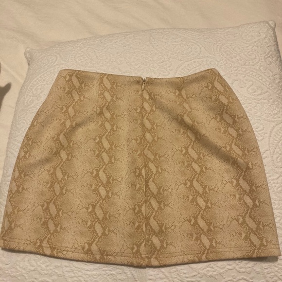 Sexy print mini skirt - Picture 2 of 6